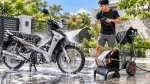 Rửa xe máy tại nhà bằng máy rửa xe cao áp KAW K-333Z.
